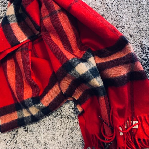 Burberry Accessories - Burberry: The Classic Check Cashmere Scarf